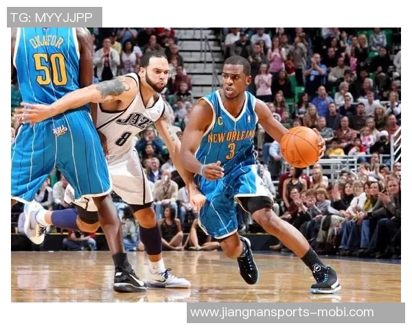 德隆感慨保罗仍在赛场拼搏自言下楼梯都可能受伤