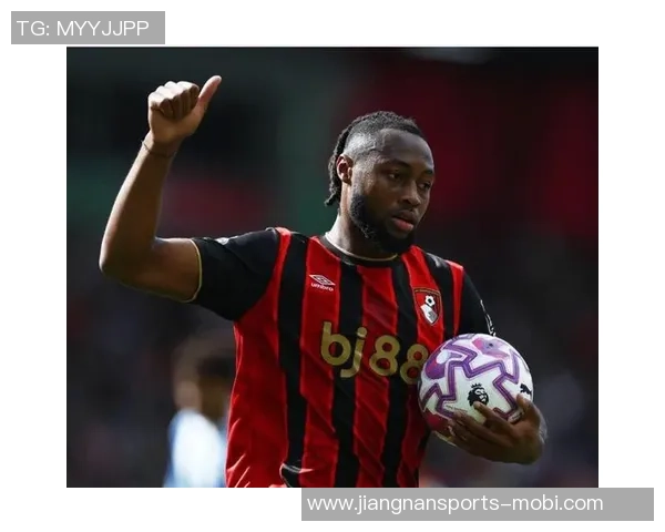 伯恩茅斯成功签下19岁前锋拉扬转会费高达3500万欧元