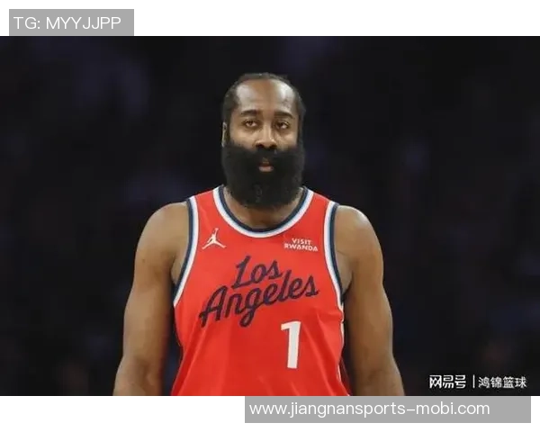 哈登因肩伤出战成疑昨日缺战勇士明日快船客战尼克斯引发关注