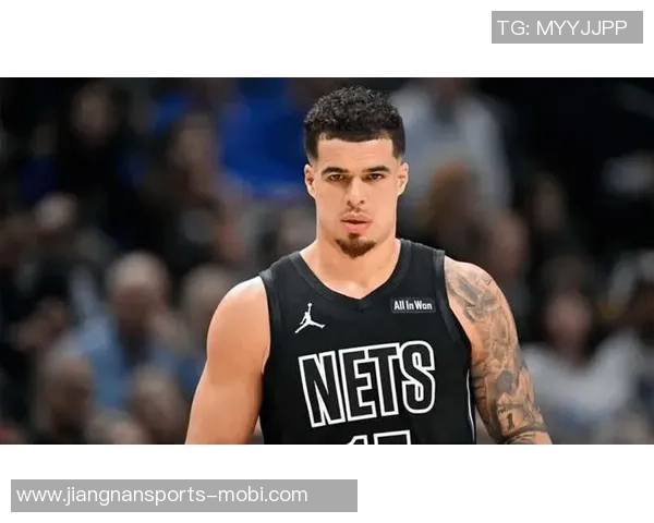 小迈克尔波特状态低迷半场仅得2分6篮板三分球全失准