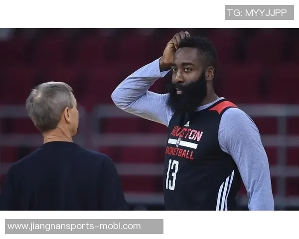 哈登首节三分球失准却依然贡献10分1板3助表现引发热议